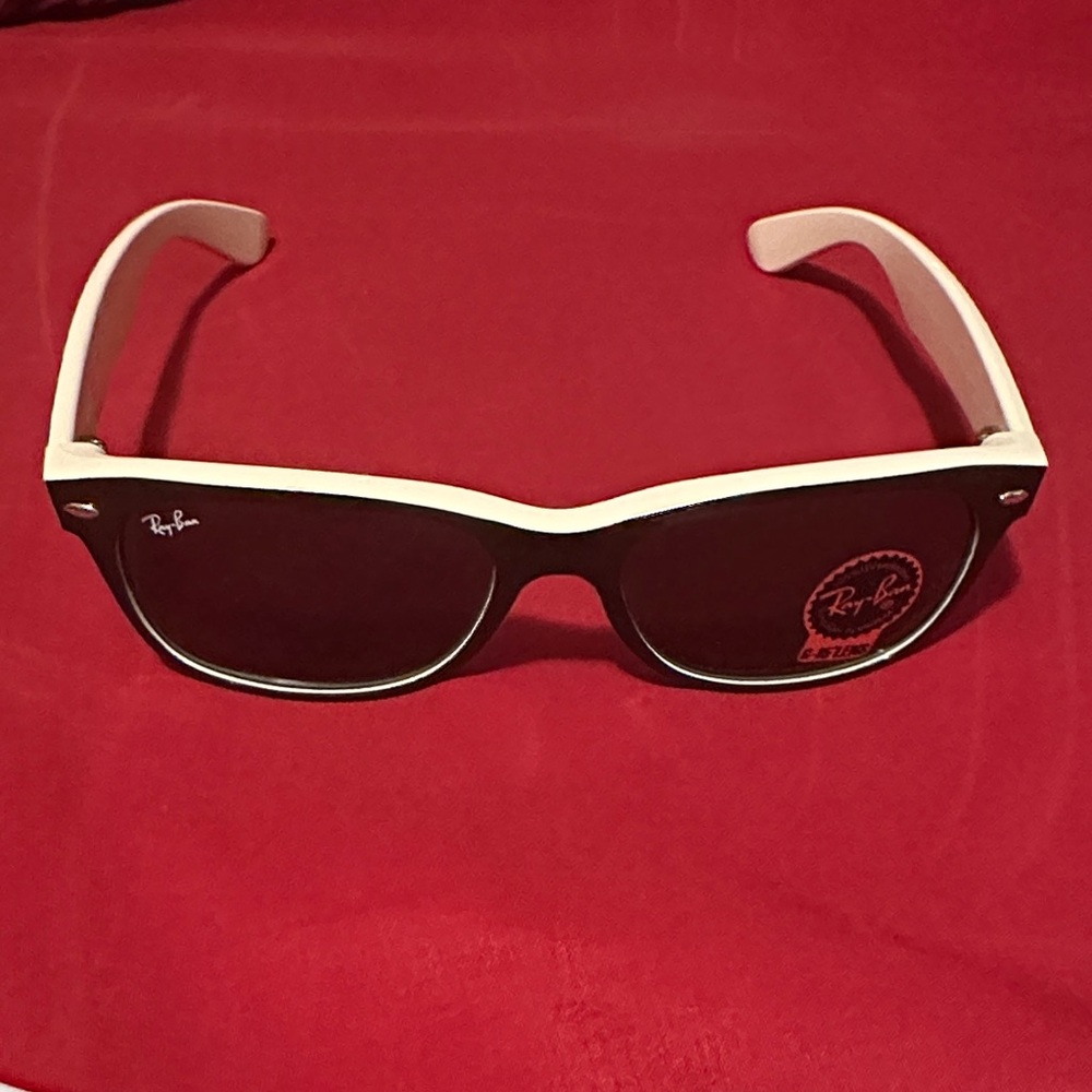 Ray-Ban 2132 Black Frame with Off White Arms Sunglasses 55 18 145